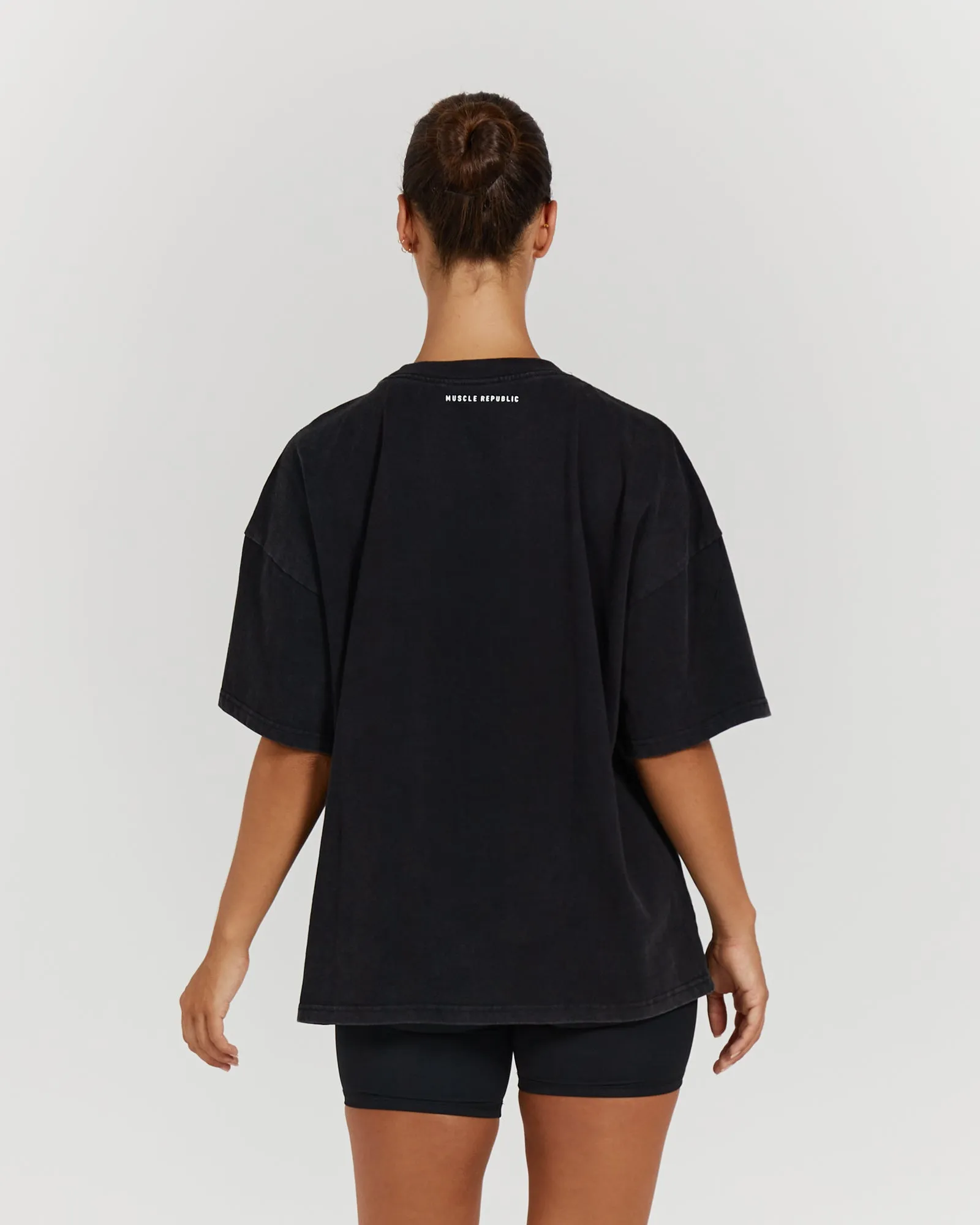 BOYFRIEND TEE - WASHED BLACK