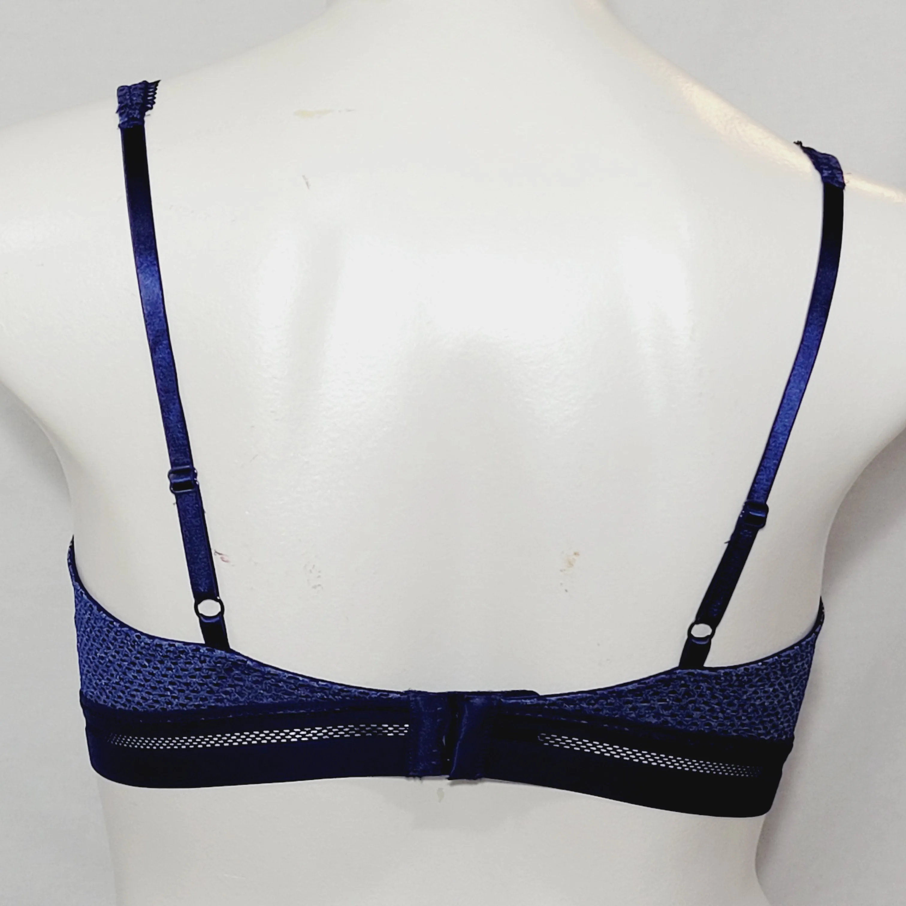 b.tempt'd 910258 by Wacoal Spectator Triangle Bralette SMALL Blue NWT