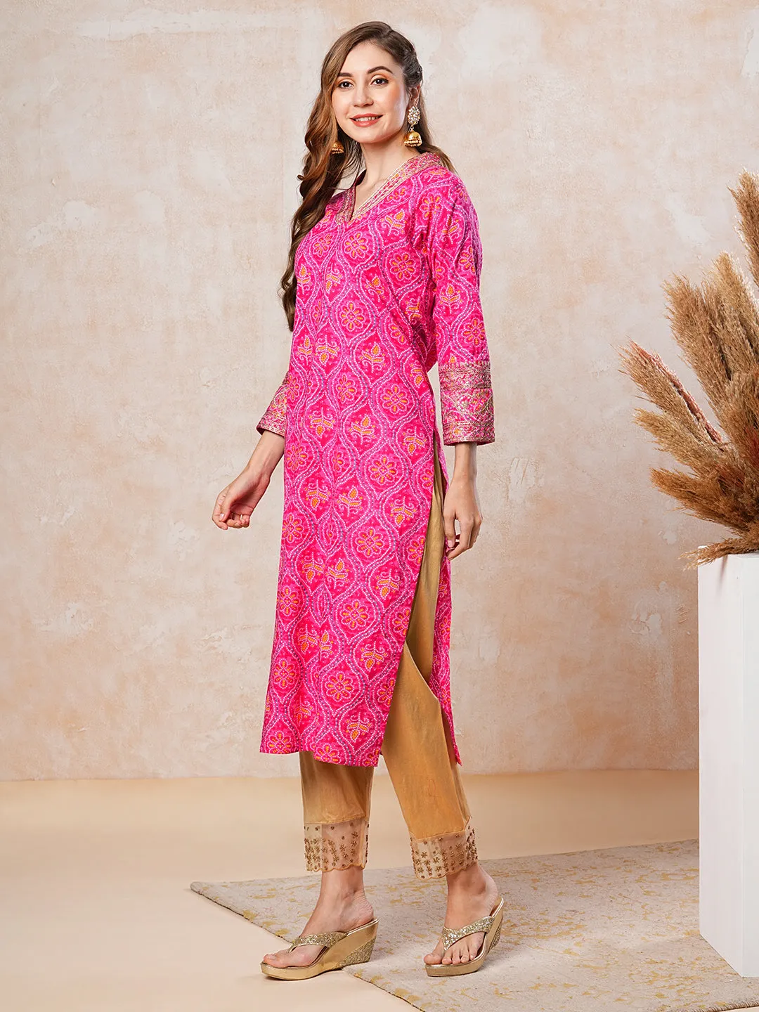 Ethnic Bandhani Style Printed Zari & Sequins Embroidered Kurta - Pink