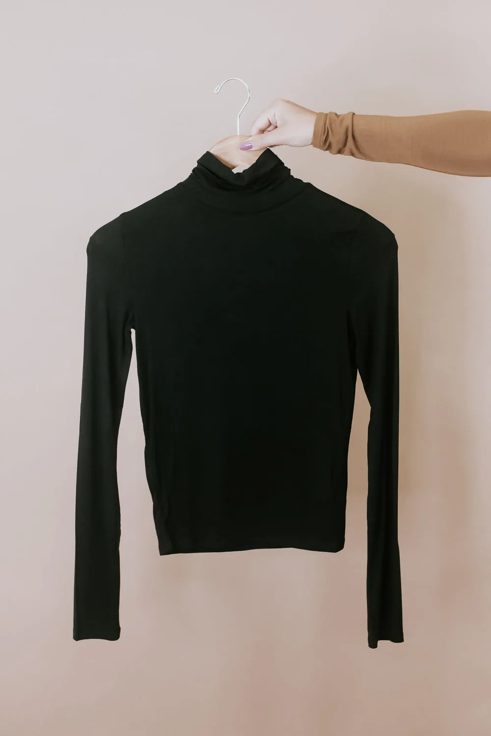 Extra Love Turtle Neck Top, Gray Black