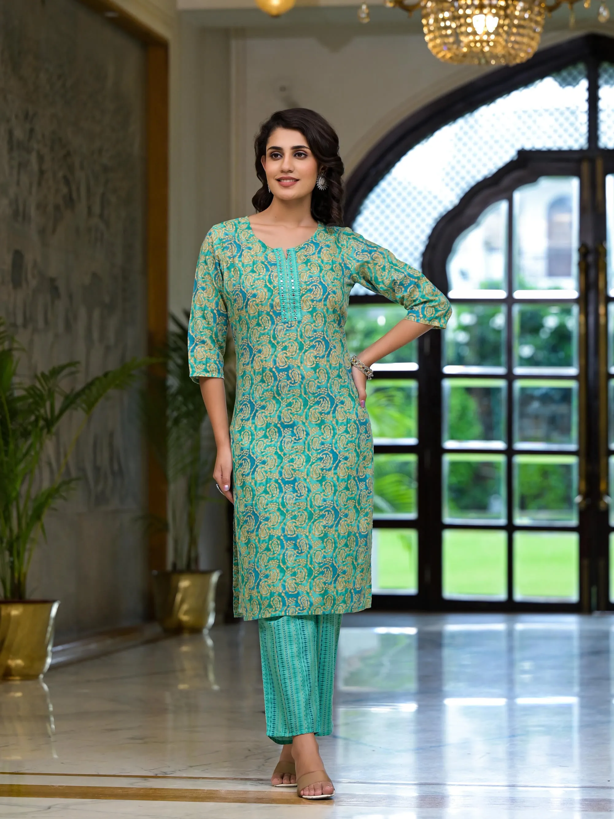 Green Ethnic Motif Printed Cotton Kurta Set With Mirror Work & Sequins