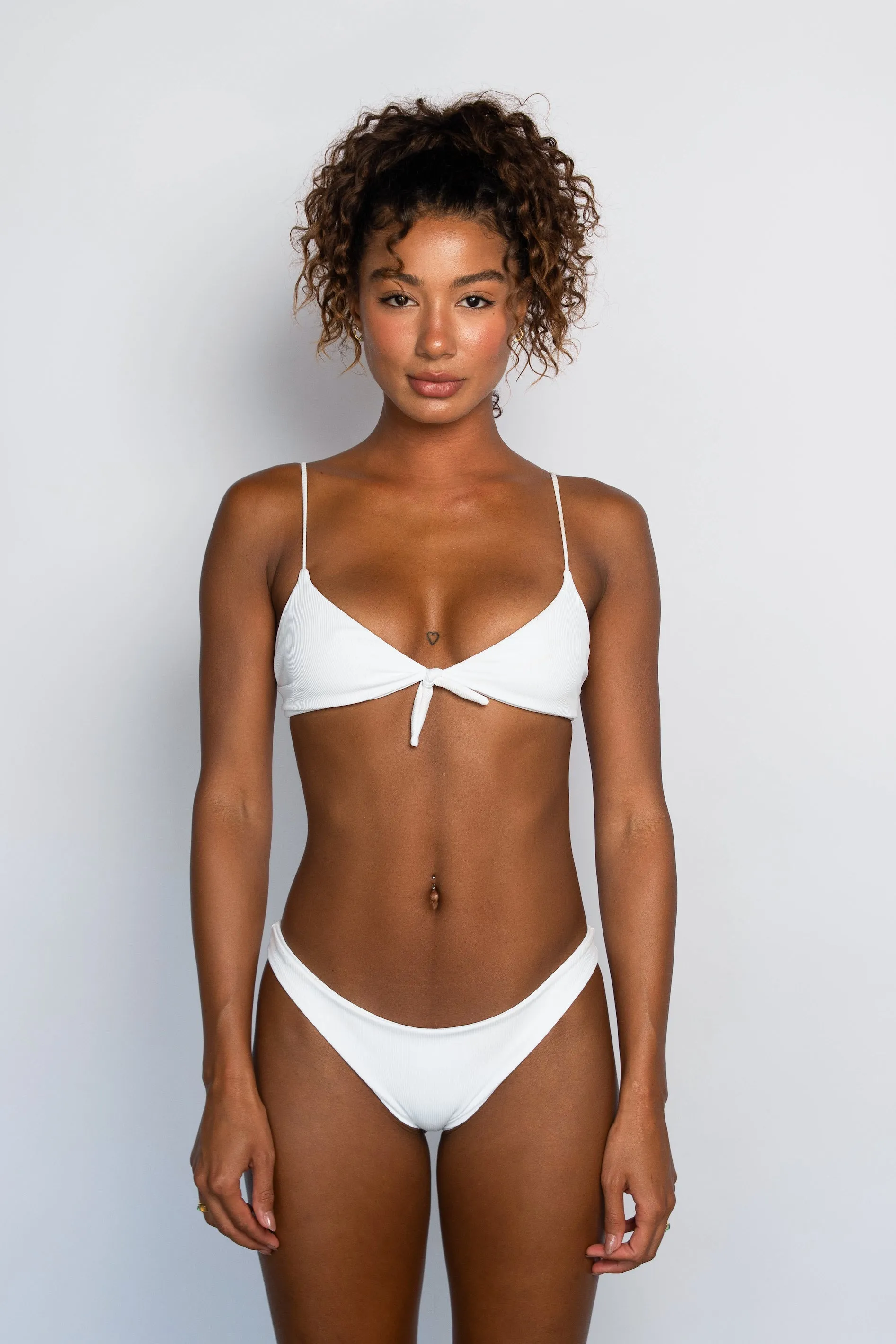 Halley Top - White Micro Ribbed