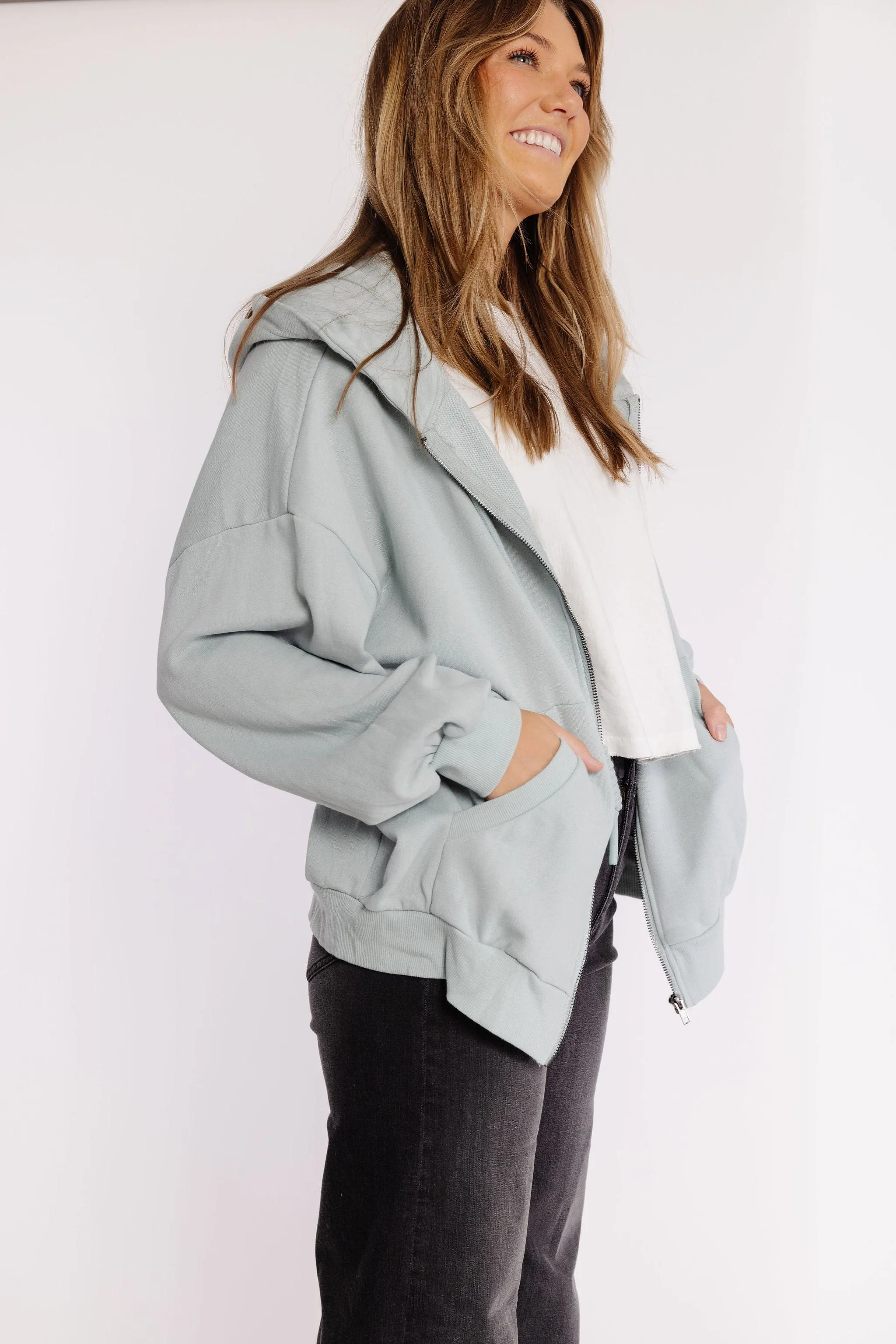 Jasper Sweatshirt Hoodie in Sage