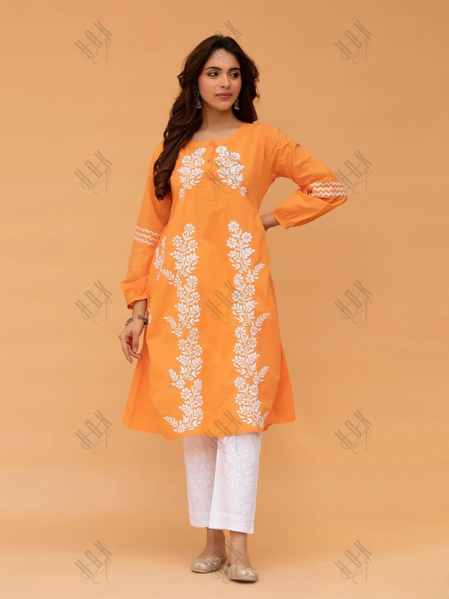 Saba Chikankari kurta in cotton - Orange