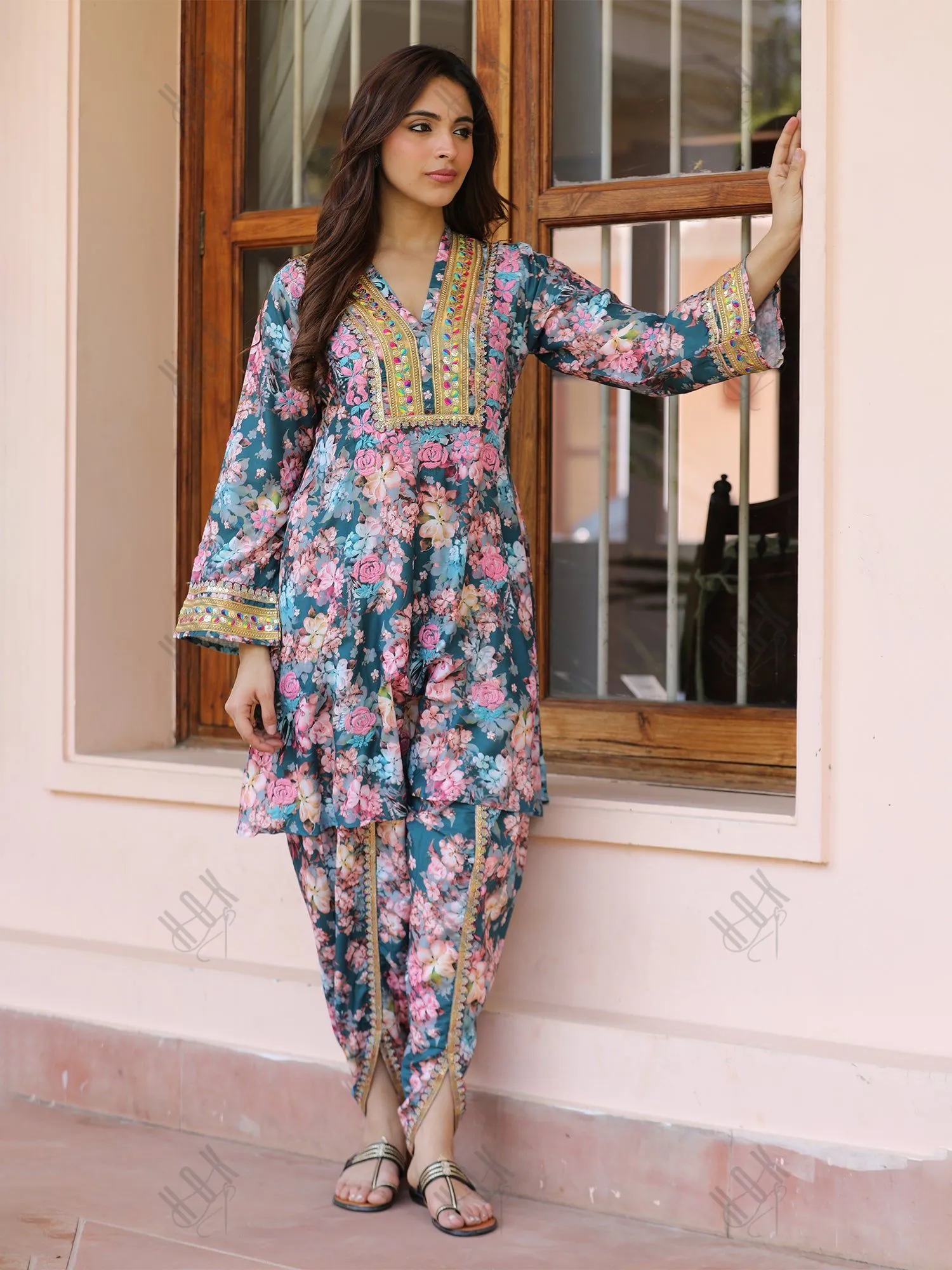 Saba Chikankari Kurta Set in Muslin Silk - Torquise Blue