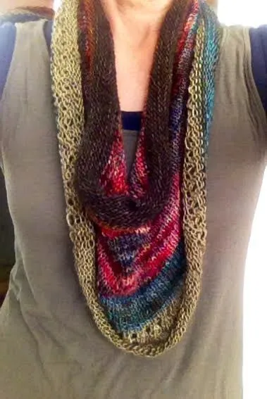 Serendipity Cowl Pattern