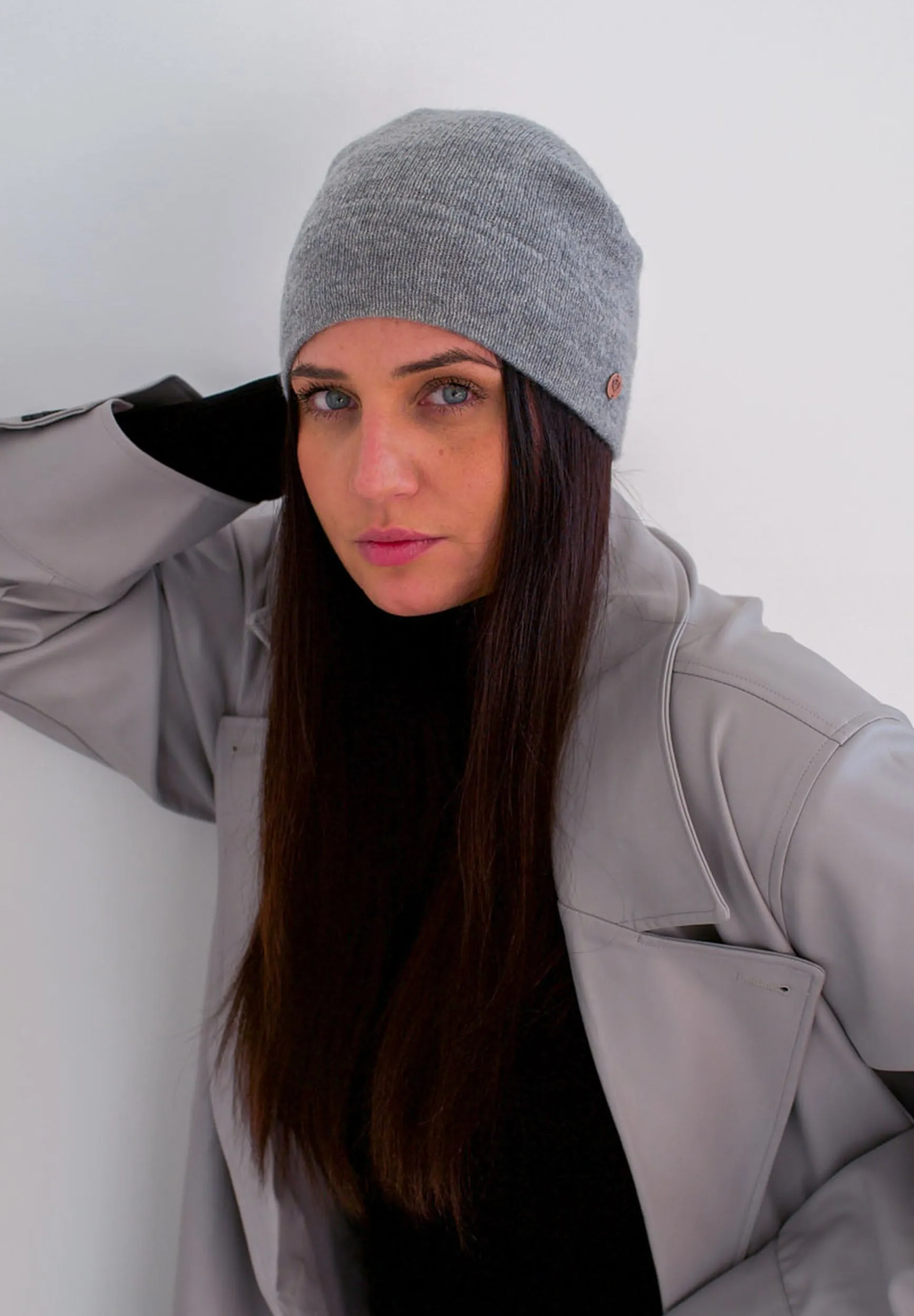 Signature Jersey Knit Cashmere Slouch Hat