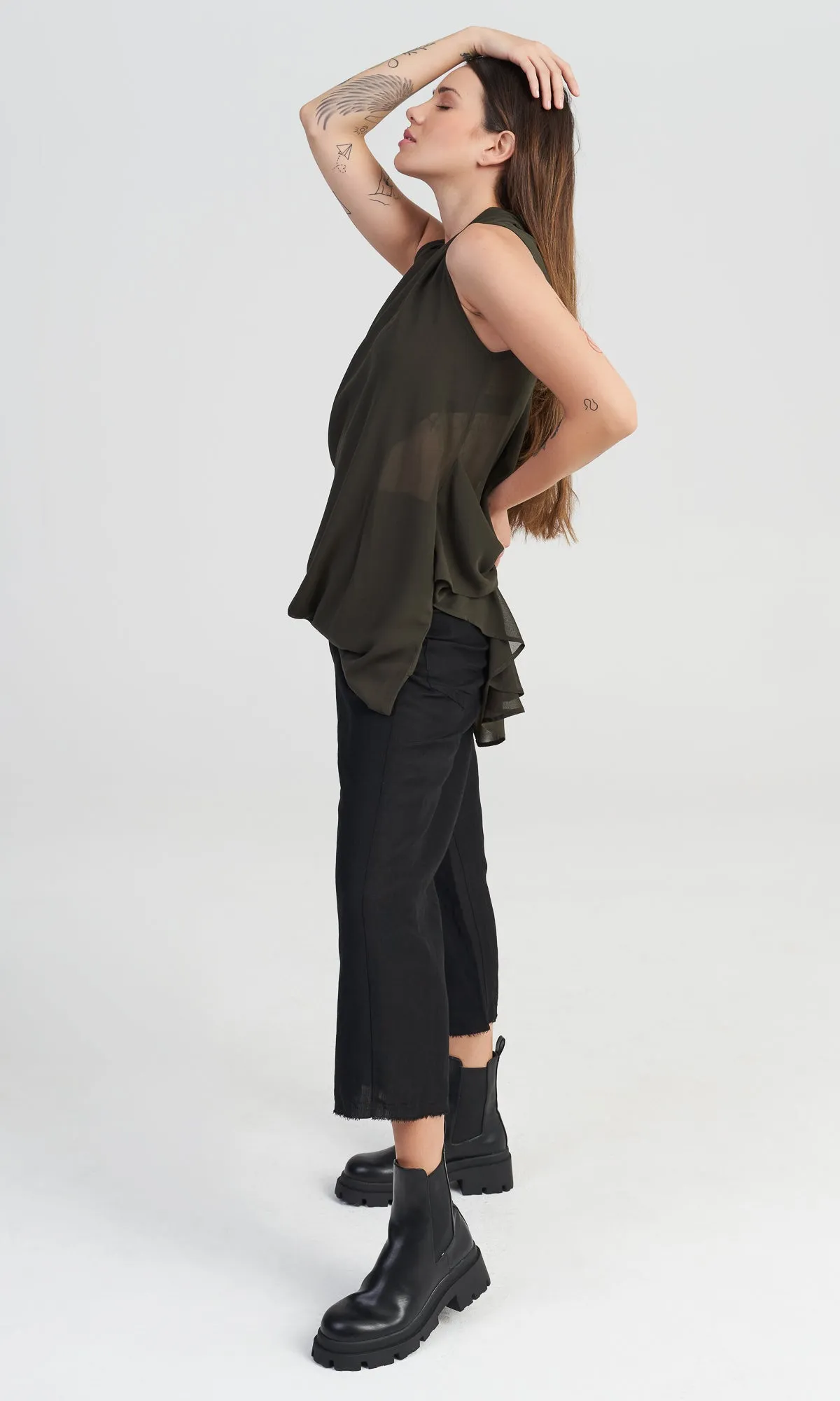 Sleeveless Top with Draped Back