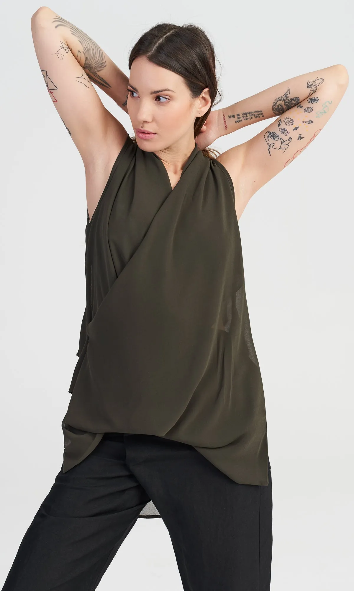 Sleeveless Top with Draped Back