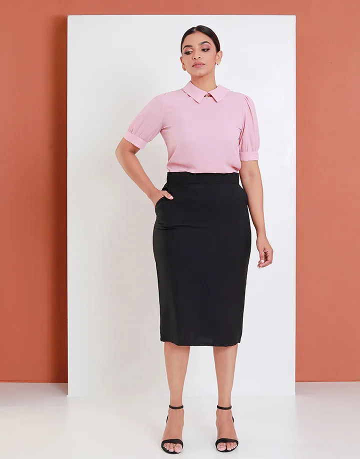 Tight Skirt with Side Pockets