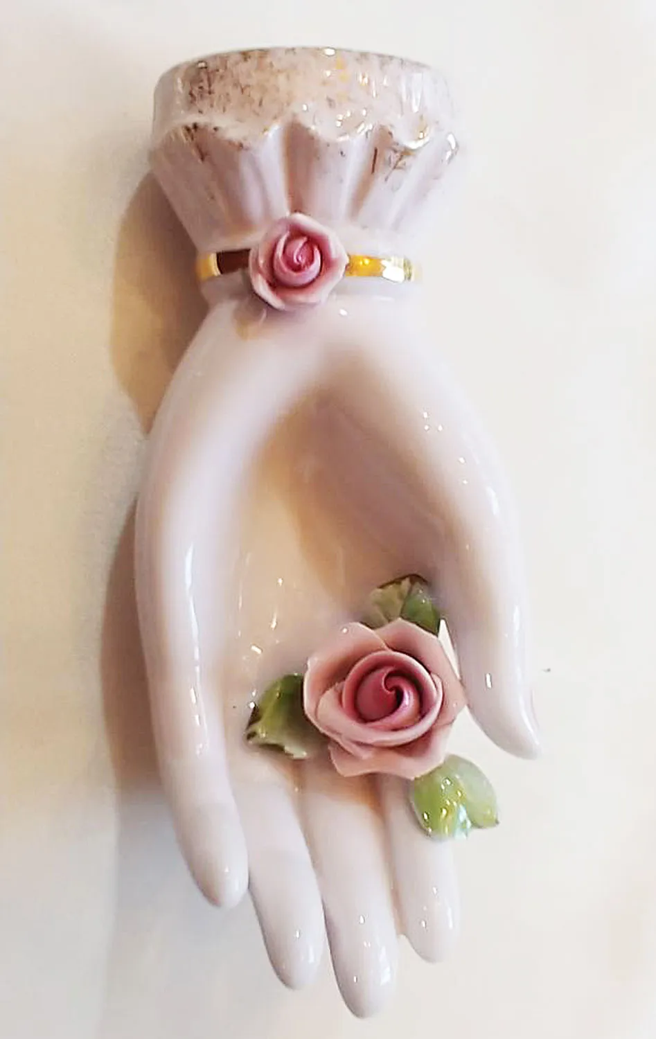 *VINTAGE '60s LEFTON CHINA CO. HAND PAINTED PORCELAIN RING & JEWELRY HOLDER ADORNED WITH A ROSE