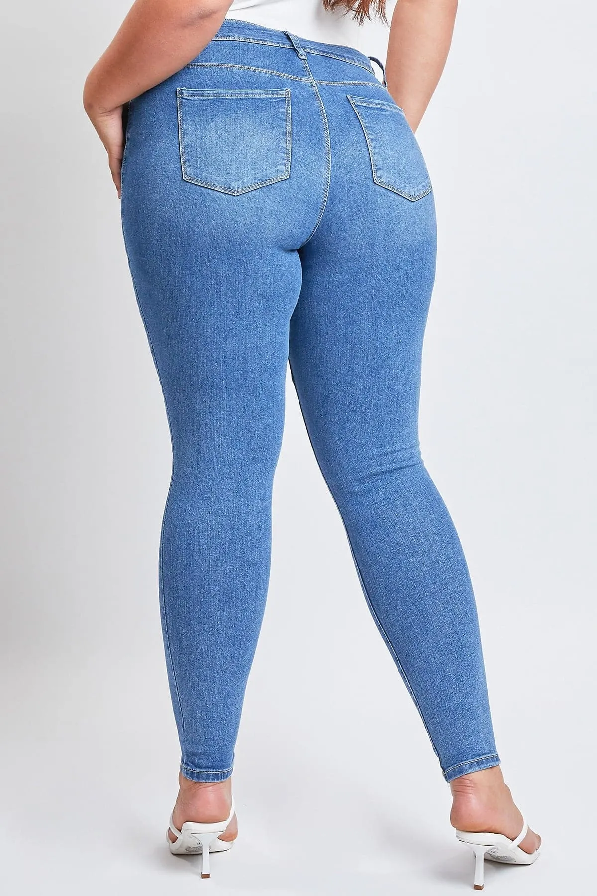 Women's Plus Essential Sustainable Distressed Skinny Jeans