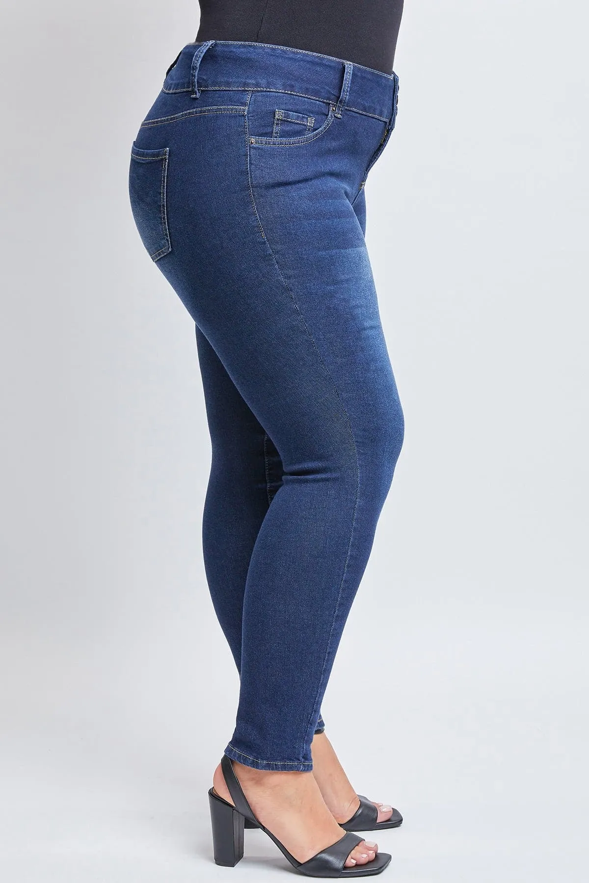 Women's Plus Essential Sustainable Skinny Jeans